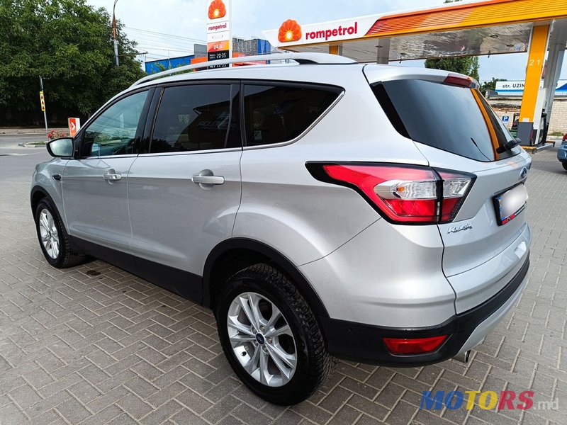 2019' Ford Kuga photo #4