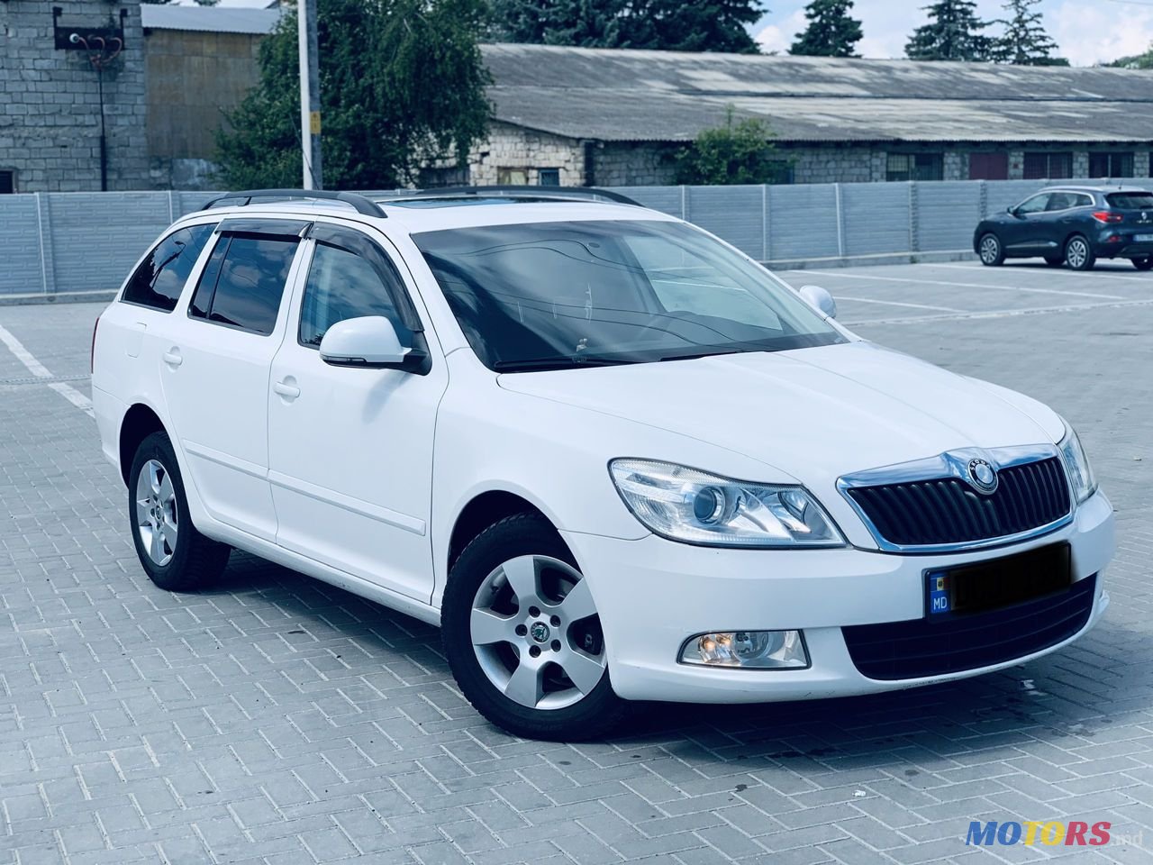 2009' Skoda Octavia photo #1