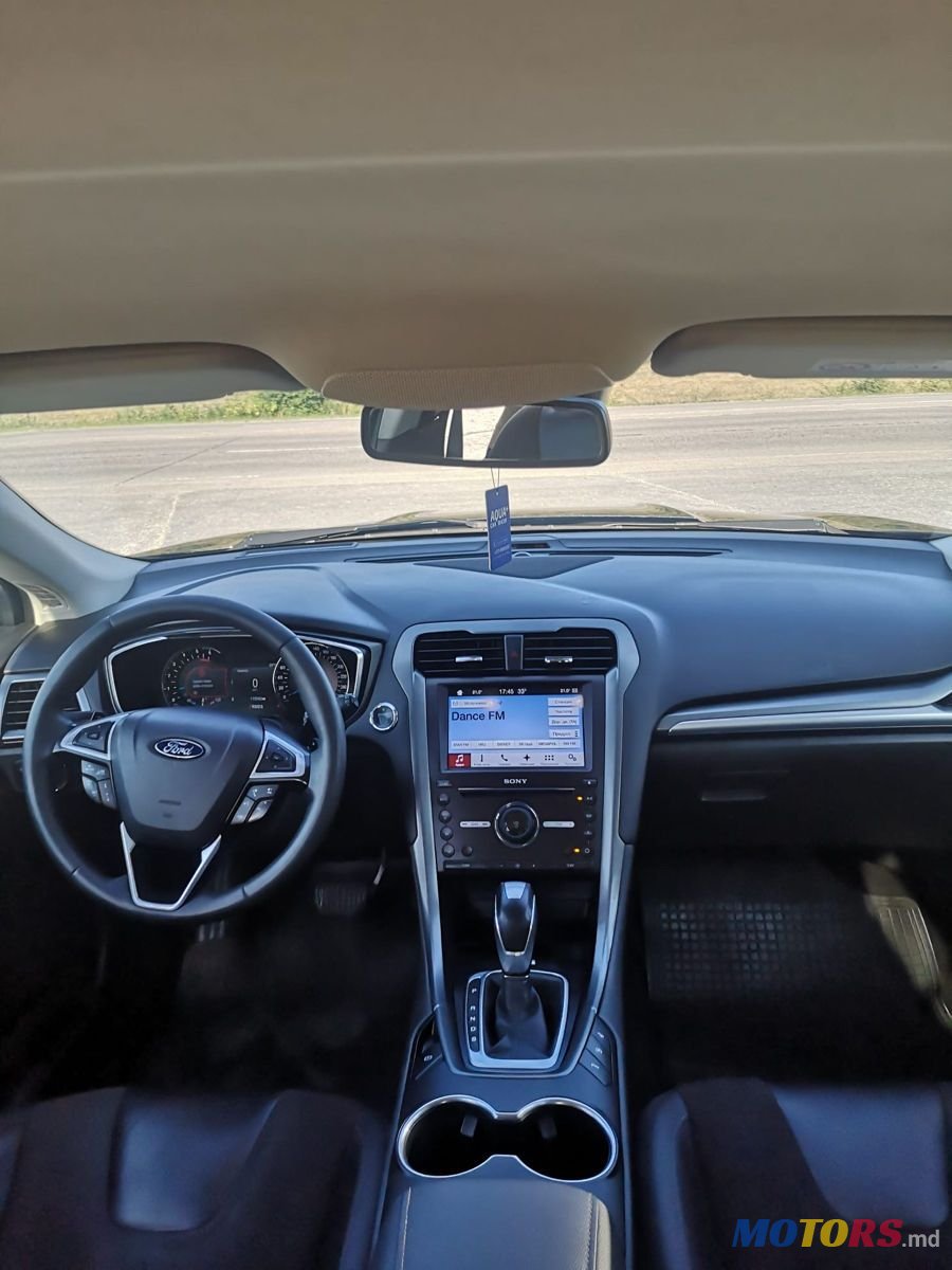2016' Ford Mondeo photo #6