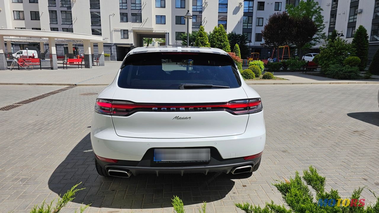 2021' Porsche Macan photo #4