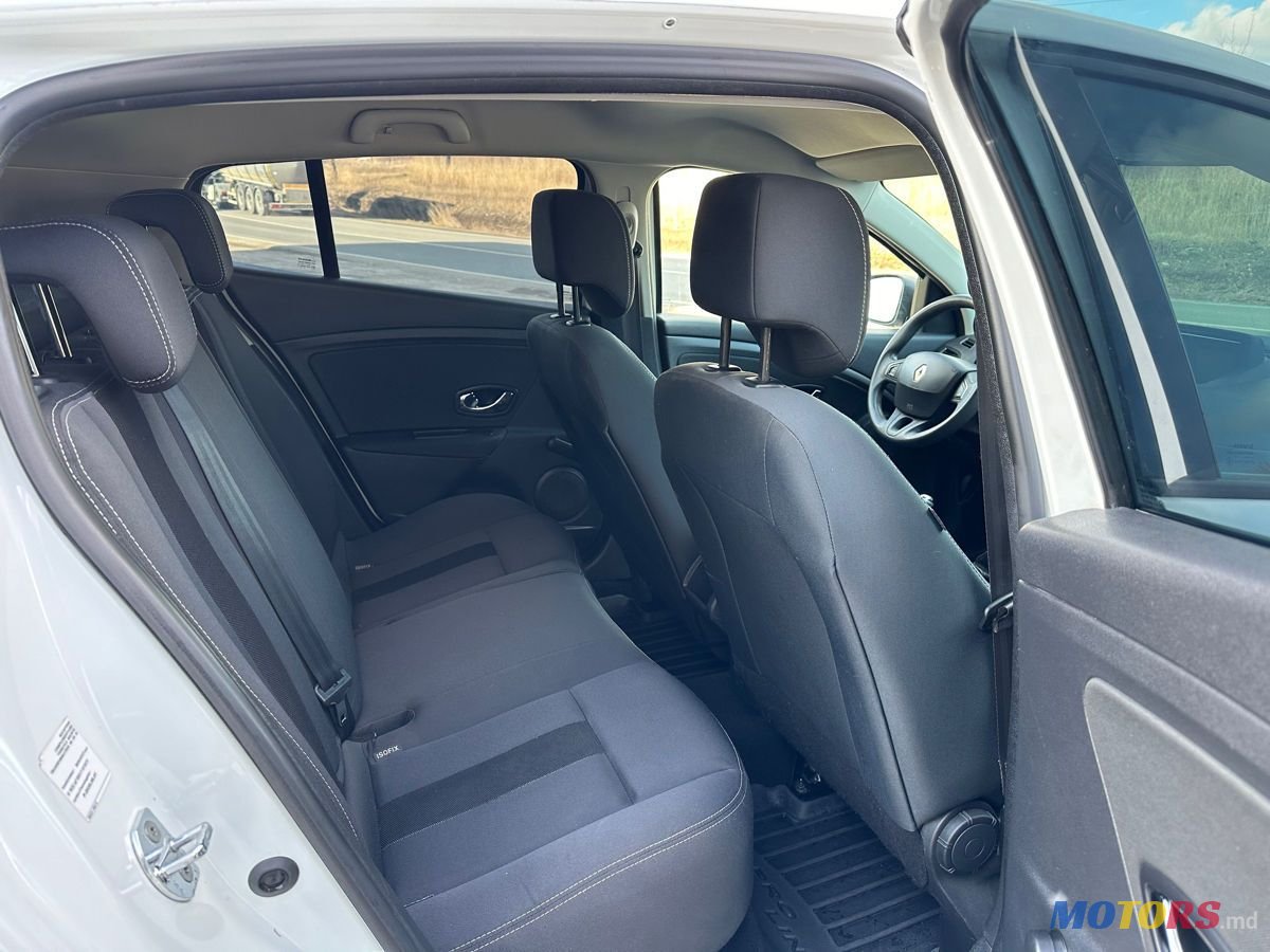 2015' Renault Megane photo #6