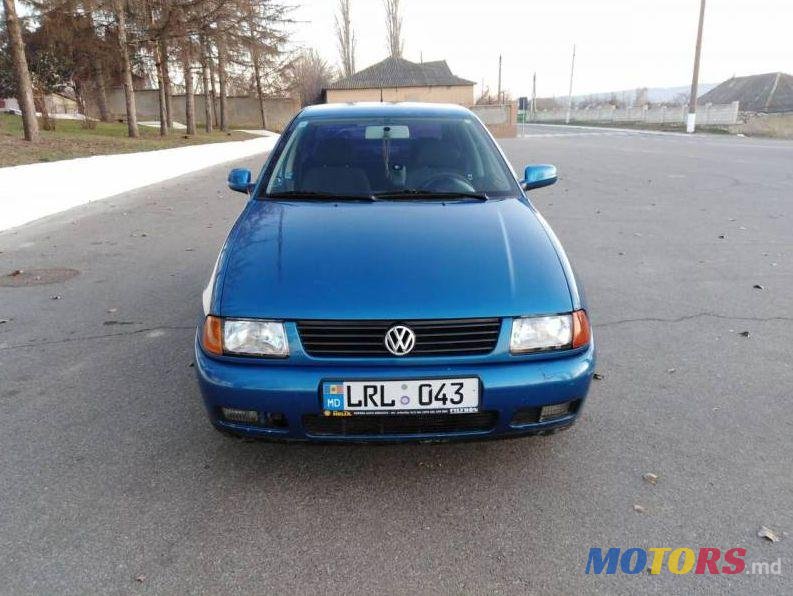 2000' Volkswagen Polo photo #5