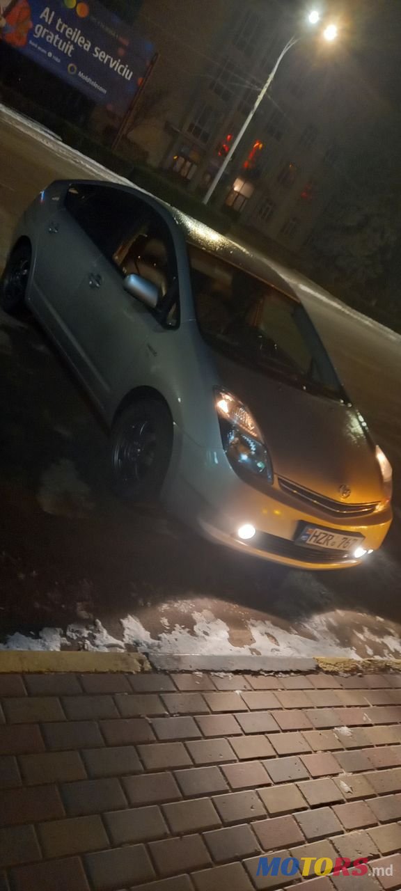 2006' Toyota Prius photo #3