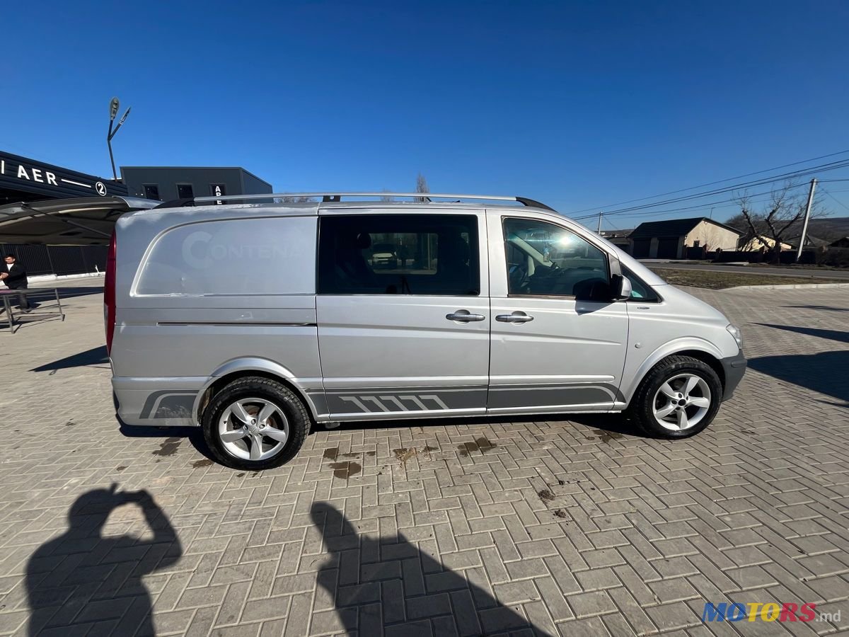 2011' Mercedes-Benz Vito photo #2