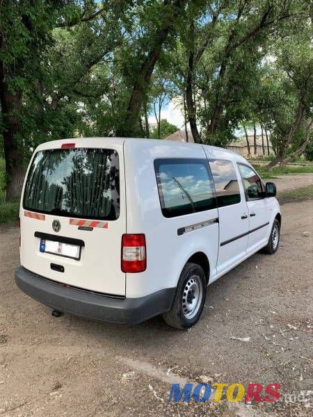 2010' Volkswagen Caddy photo #4