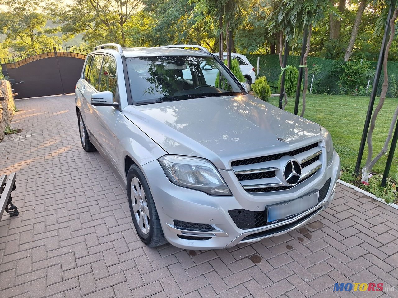 2014' Mercedes-Benz GLK-Class photo #1