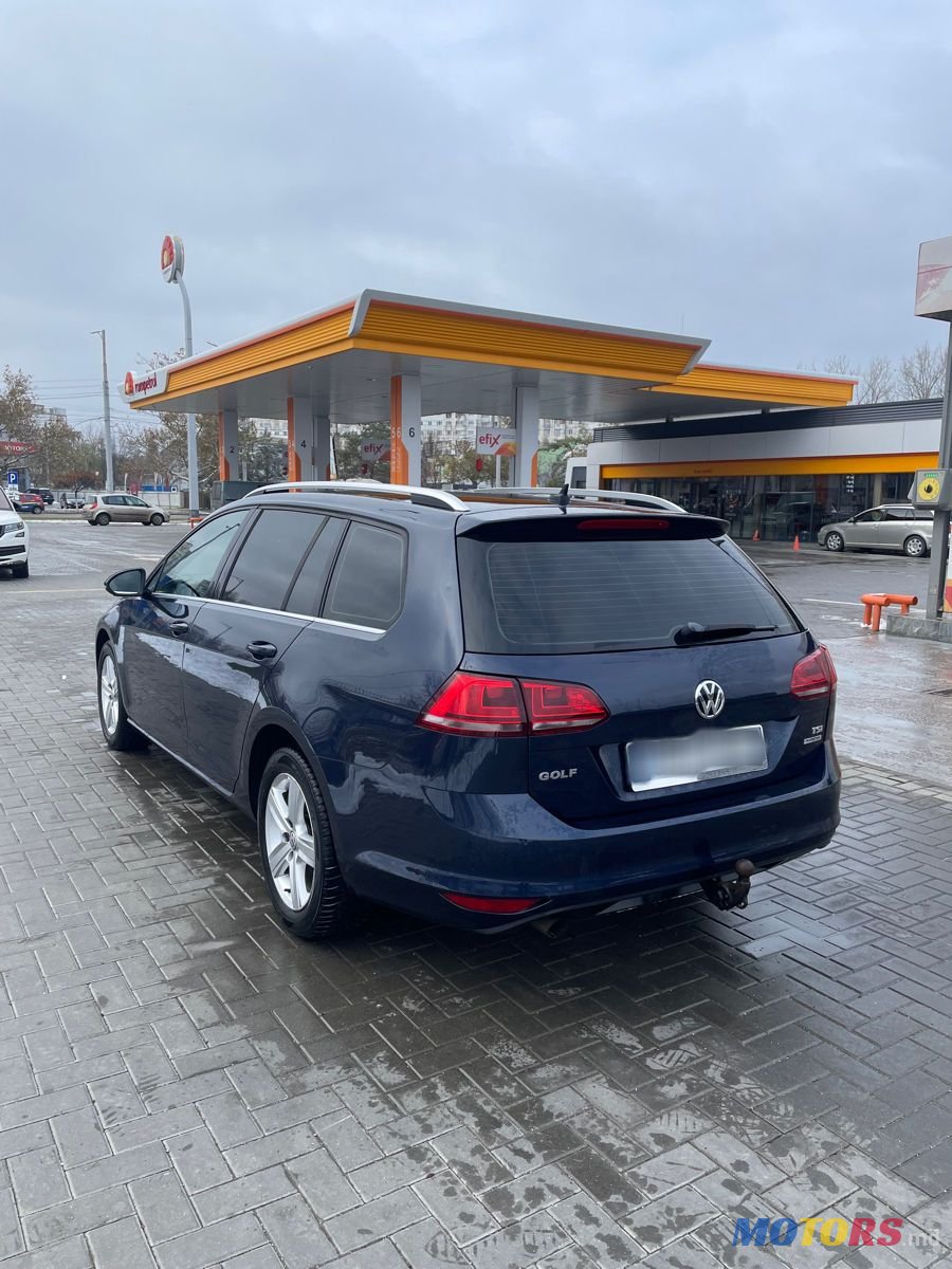 2014' Volkswagen Golf photo #3