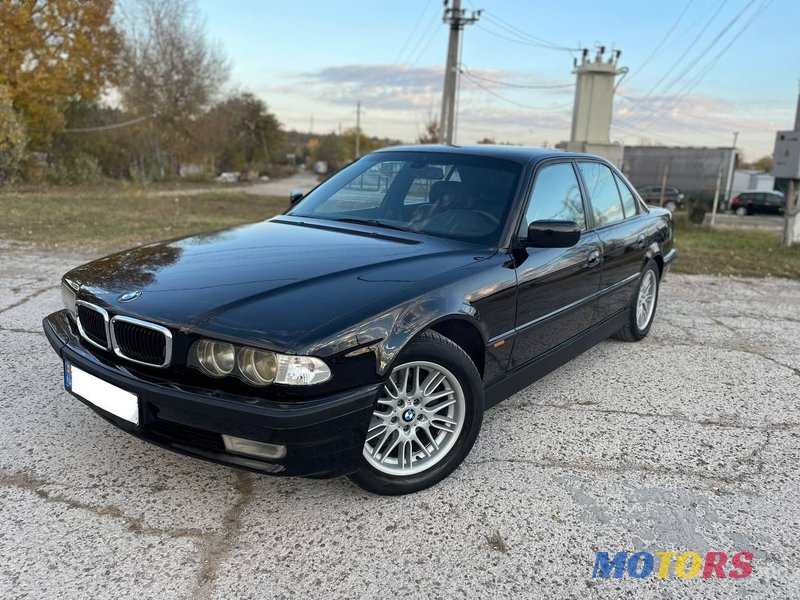 2001' BMW 7 Series photo #2