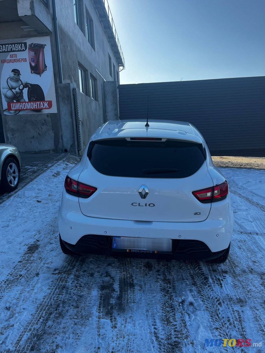 2015' Renault Clio photo #4