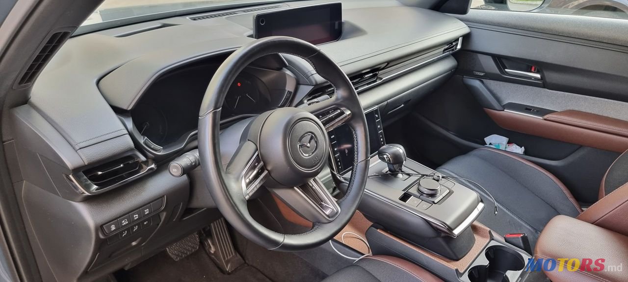 2020' Mazda MX-30 photo #5