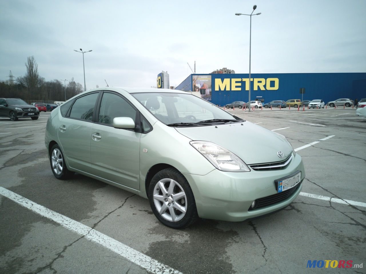 2008' Toyota Prius photo #2