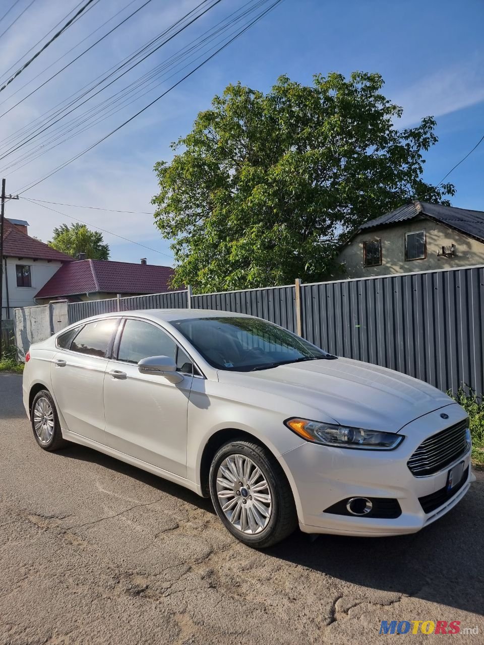 2013' Ford Fusion photo #4