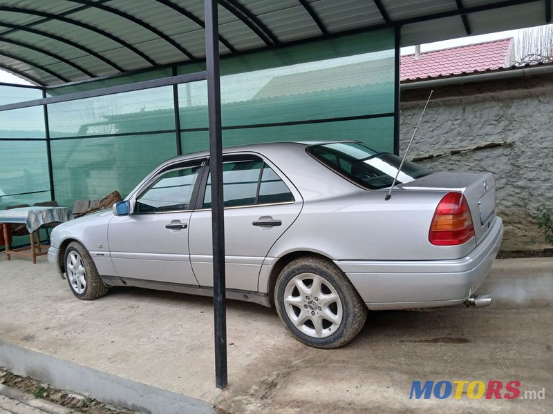 1994' Mercedes-Benz C-Class photo #2