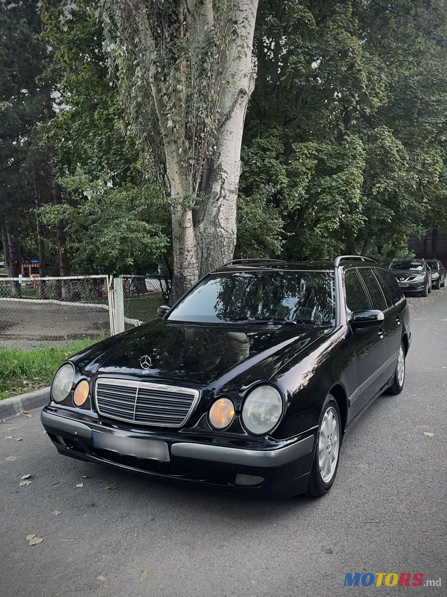 2000' Mercedes-Benz E-Class photo #2
