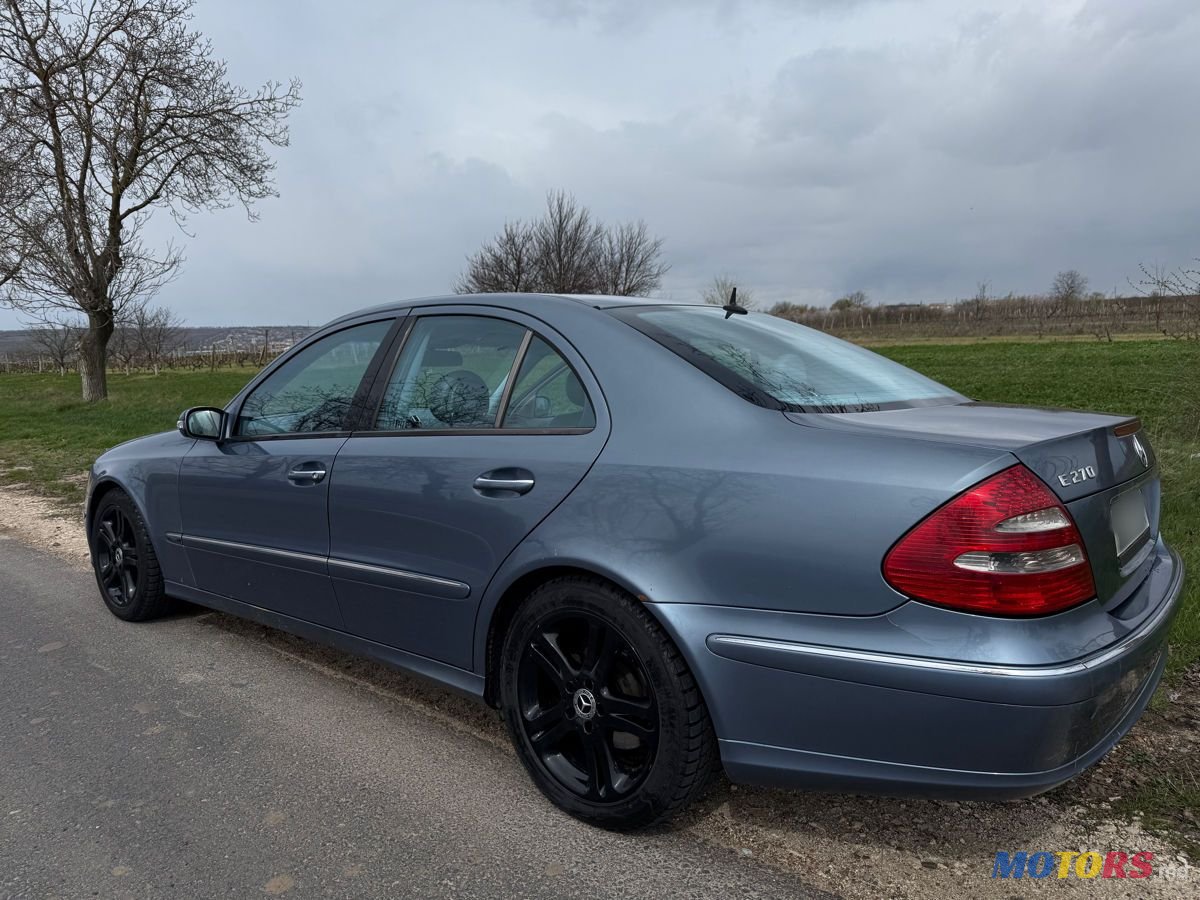 2004' Mercedes-Benz E-Class photo #4