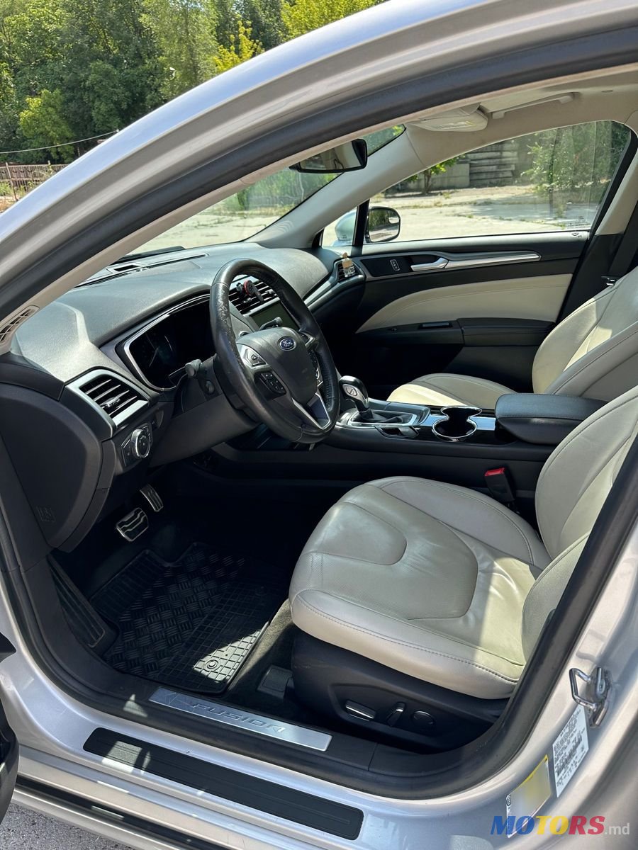 2015' Ford Fusion photo #6