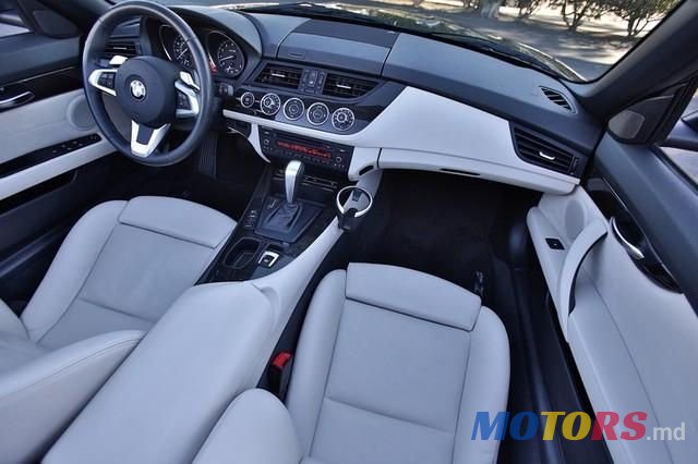 2011' BMW Z4 photo #5