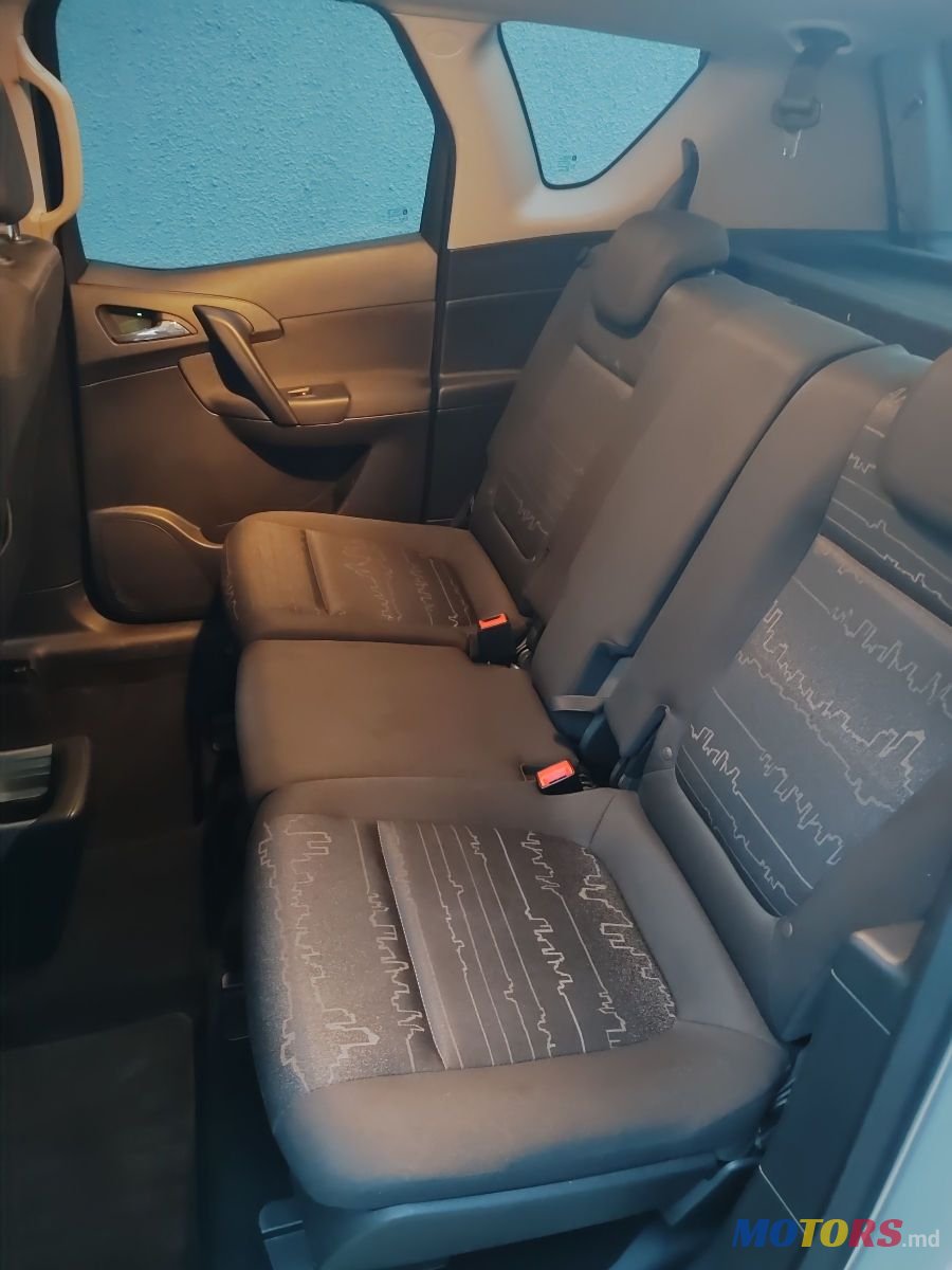 2015' Opel Meriva photo #2