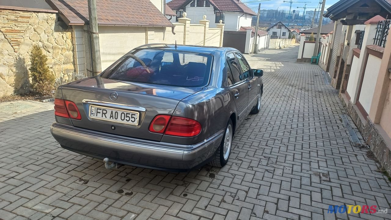 1996' Mercedes-Benz E Класс photo #1