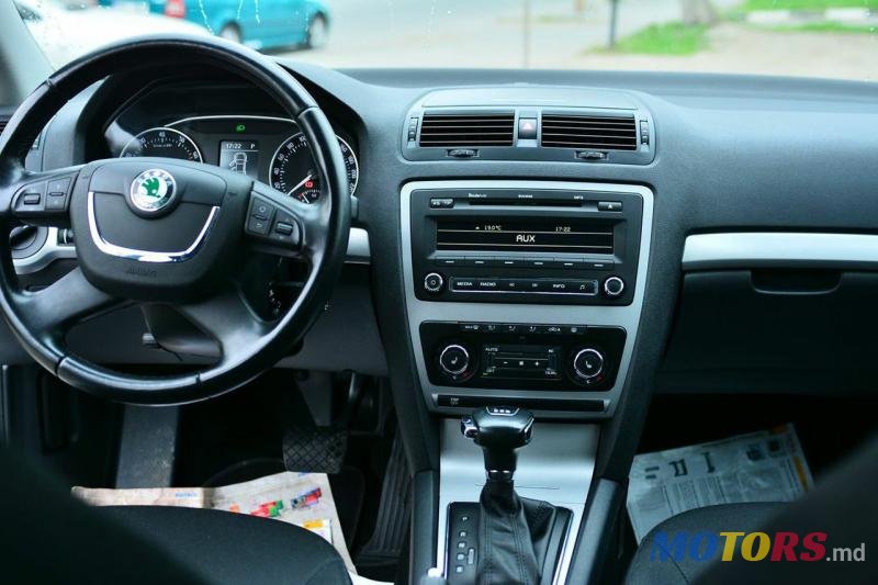 2009' Skoda Octavia photo #6