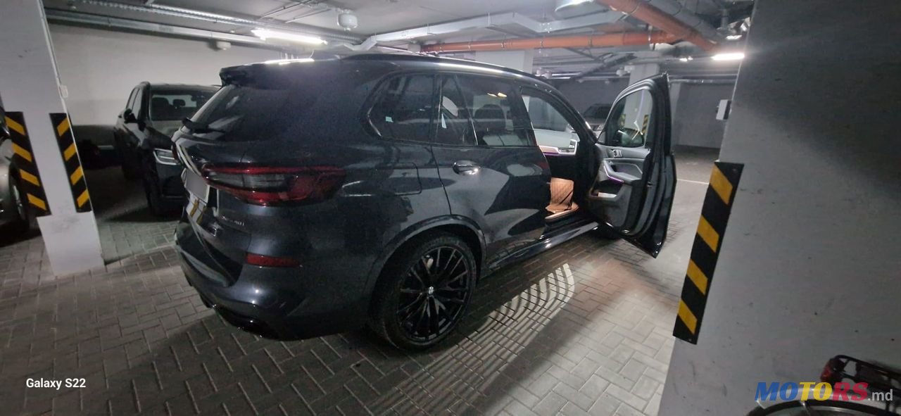 2019' BMW X5 photo #5