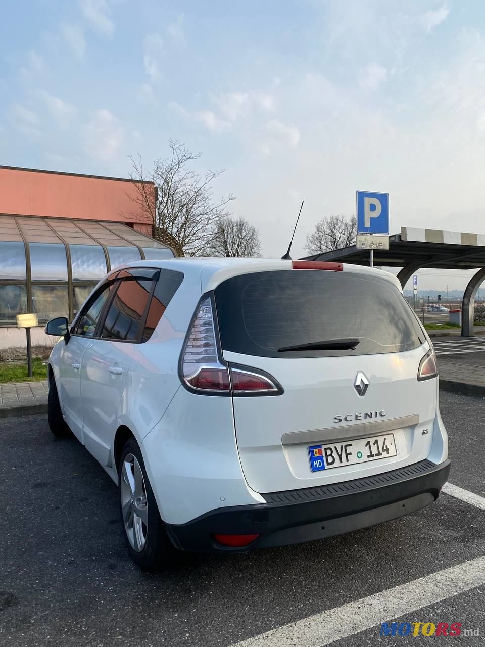 2014' Renault Scenic 3 photo #3