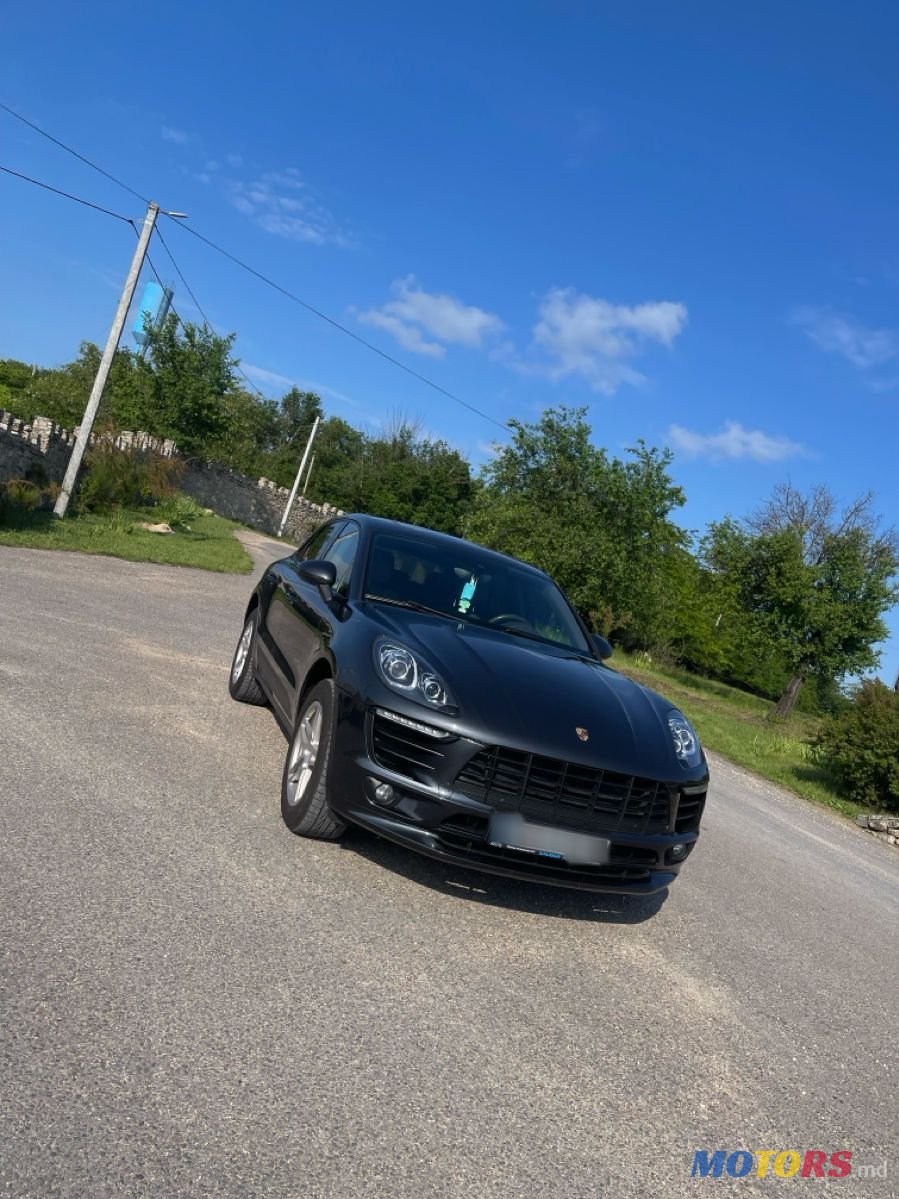 2016' Porsche Macan photo #1