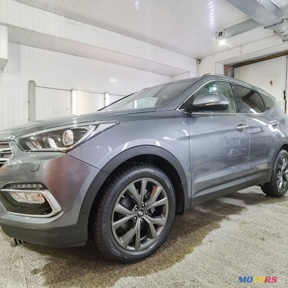 2018' Hyundai Santa Fe photo #3