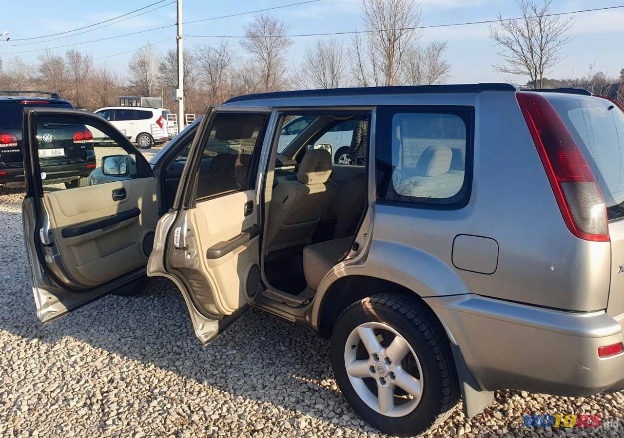2004' Nissan X-Trail photo #3