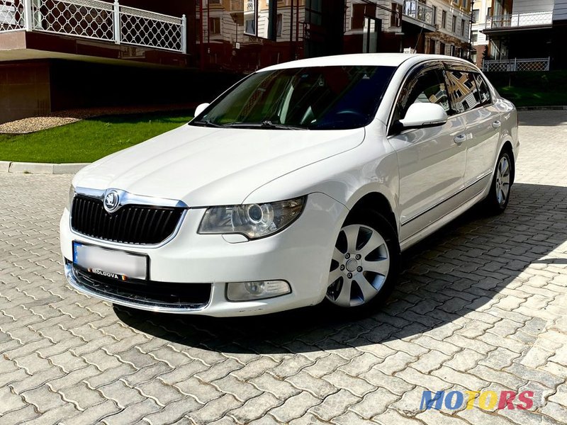 2009' Skoda Superb photo #1