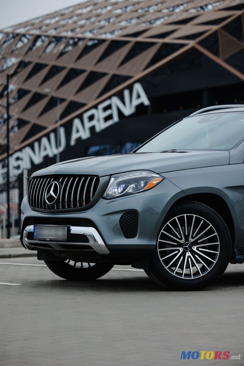 2019' Mercedes-Benz Gls-Class photo #2