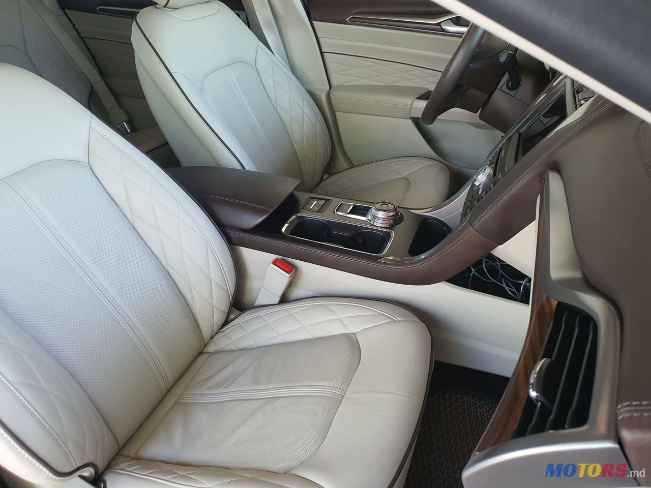 2018' Ford Fusion photo #4