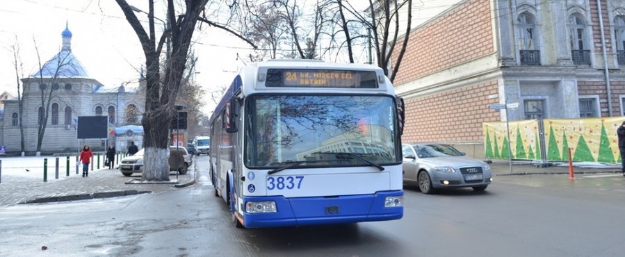 În atenţia locuitorilor Chișinăului: Modificări în programul unor rute de transport public