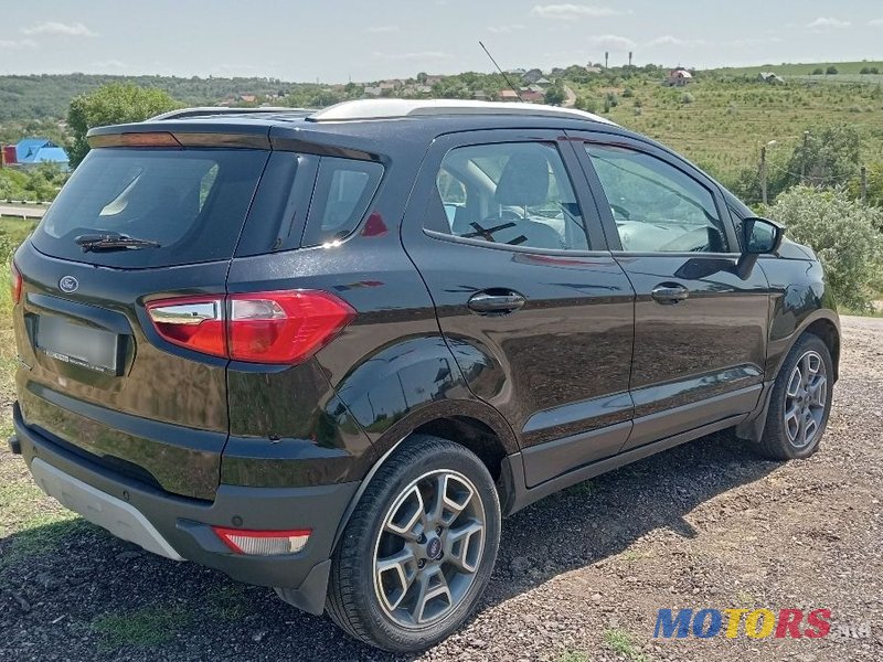 2015' Ford EcoSport photo #2