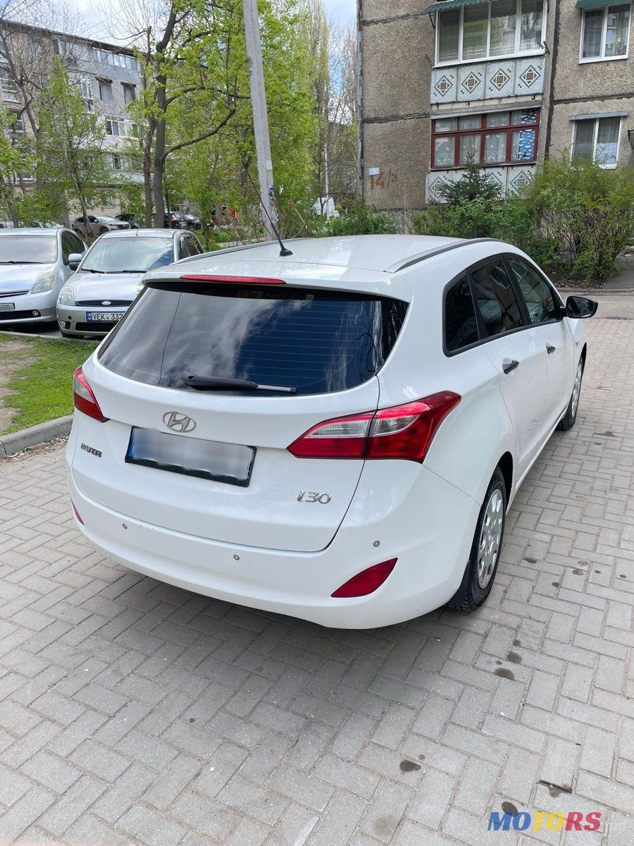 2013' Hyundai i30 photo #3