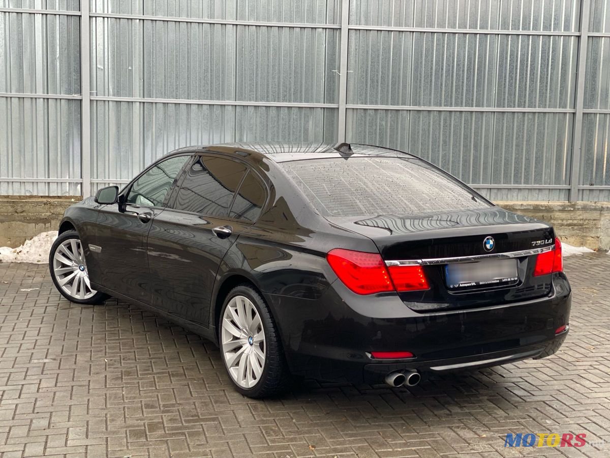 2010' BMW 7 Series photo #4