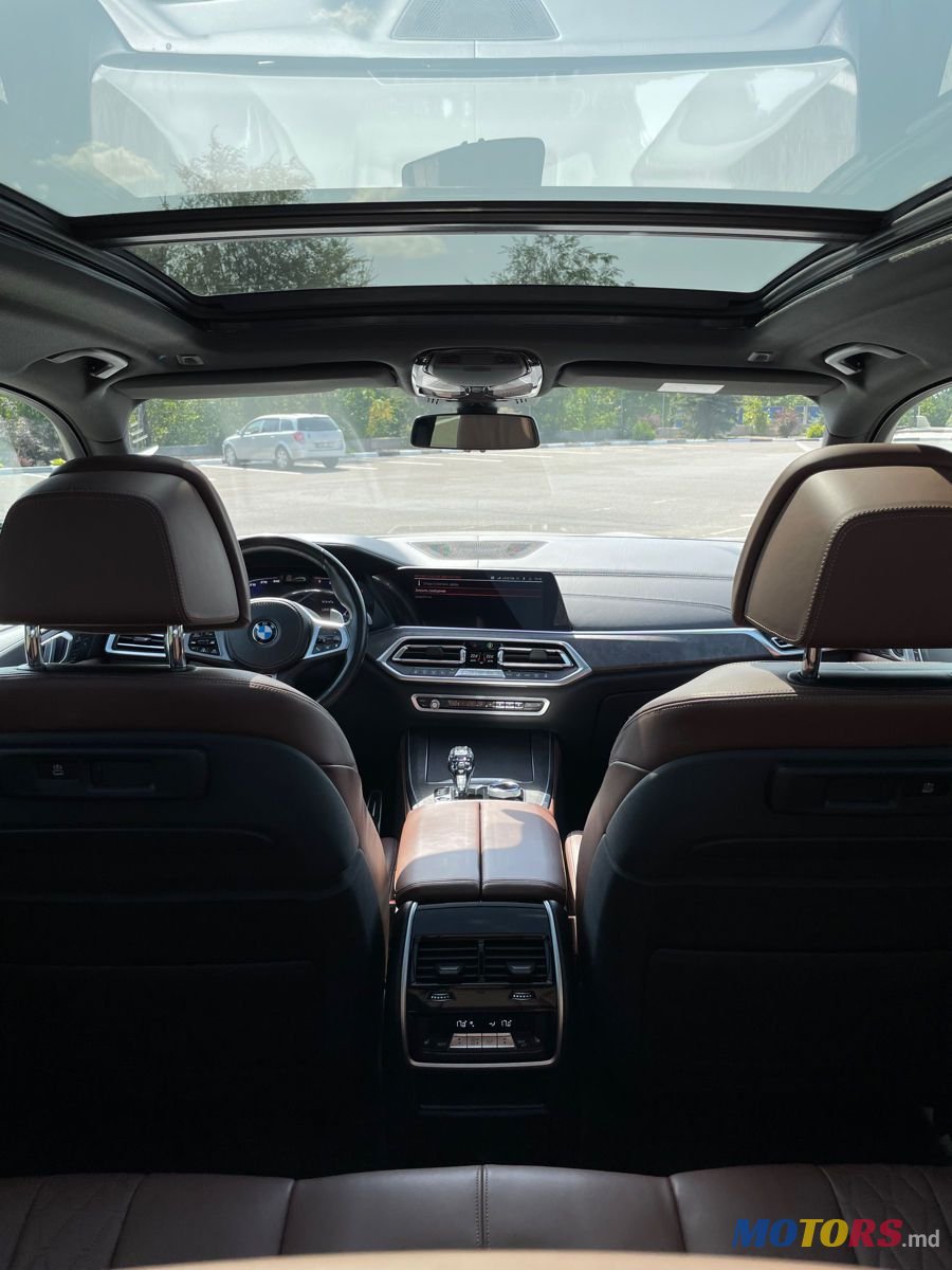 2019' BMW X5 photo #5