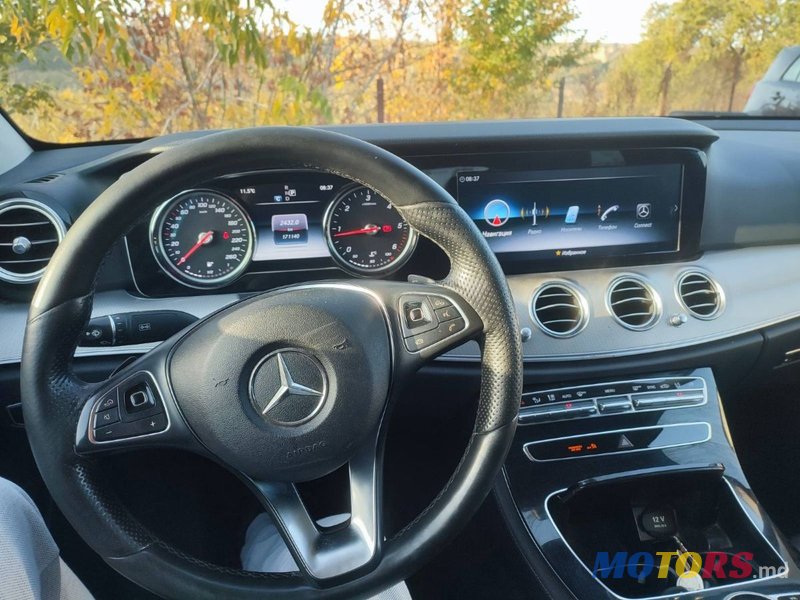 2018' Mercedes-Benz E Класс photo #6