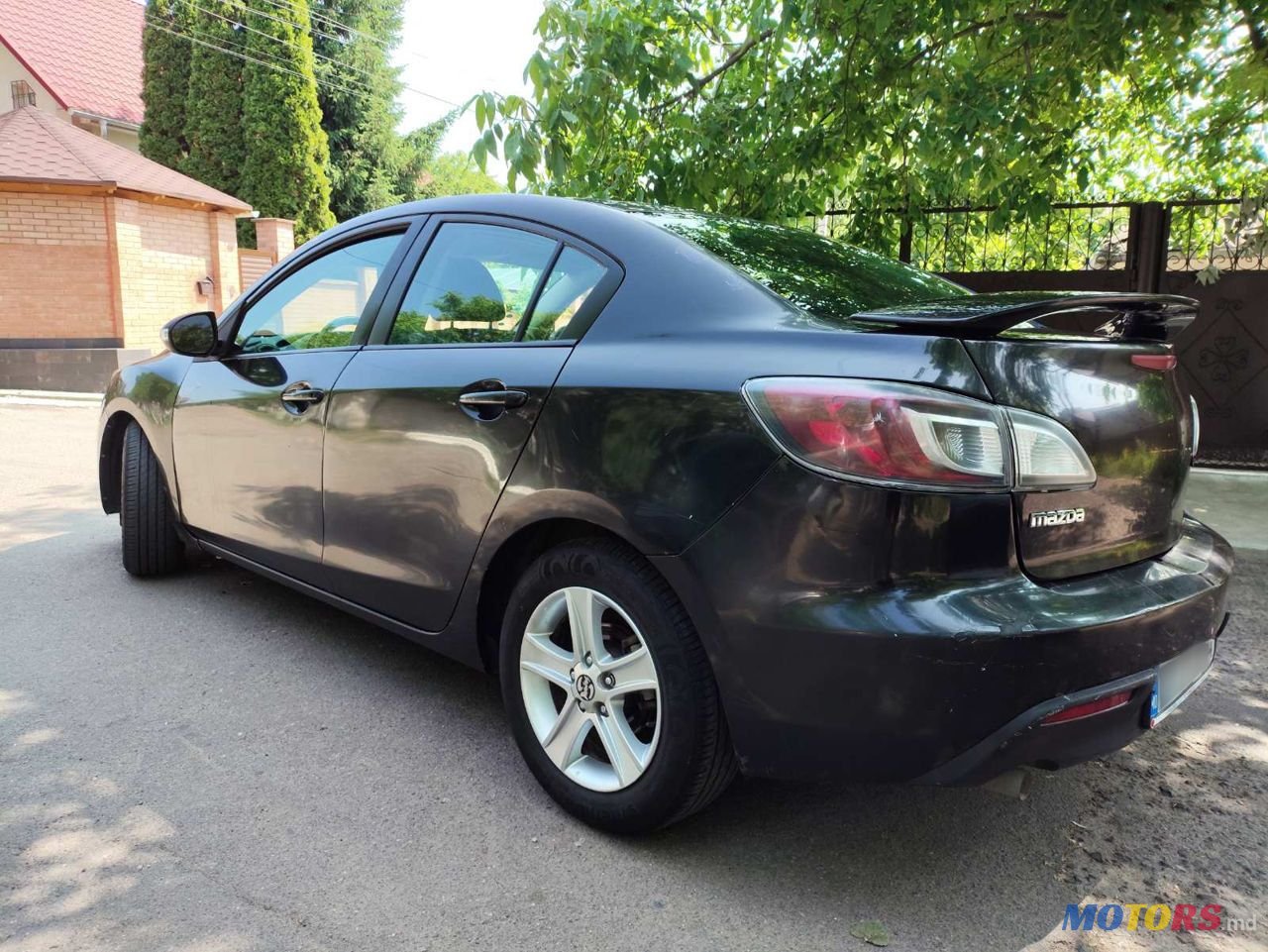 2011' Mazda 3 photo #3
