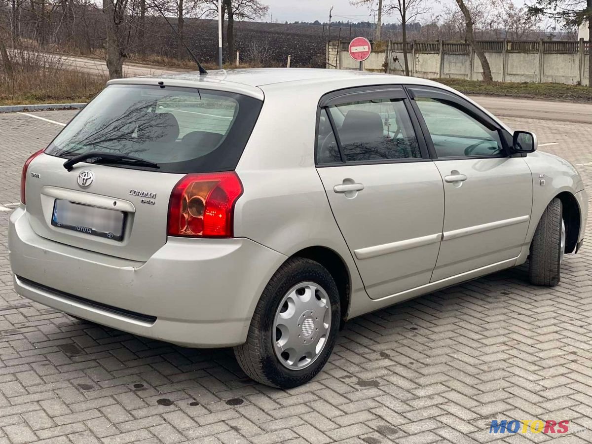 2005' Toyota Corolla photo #3