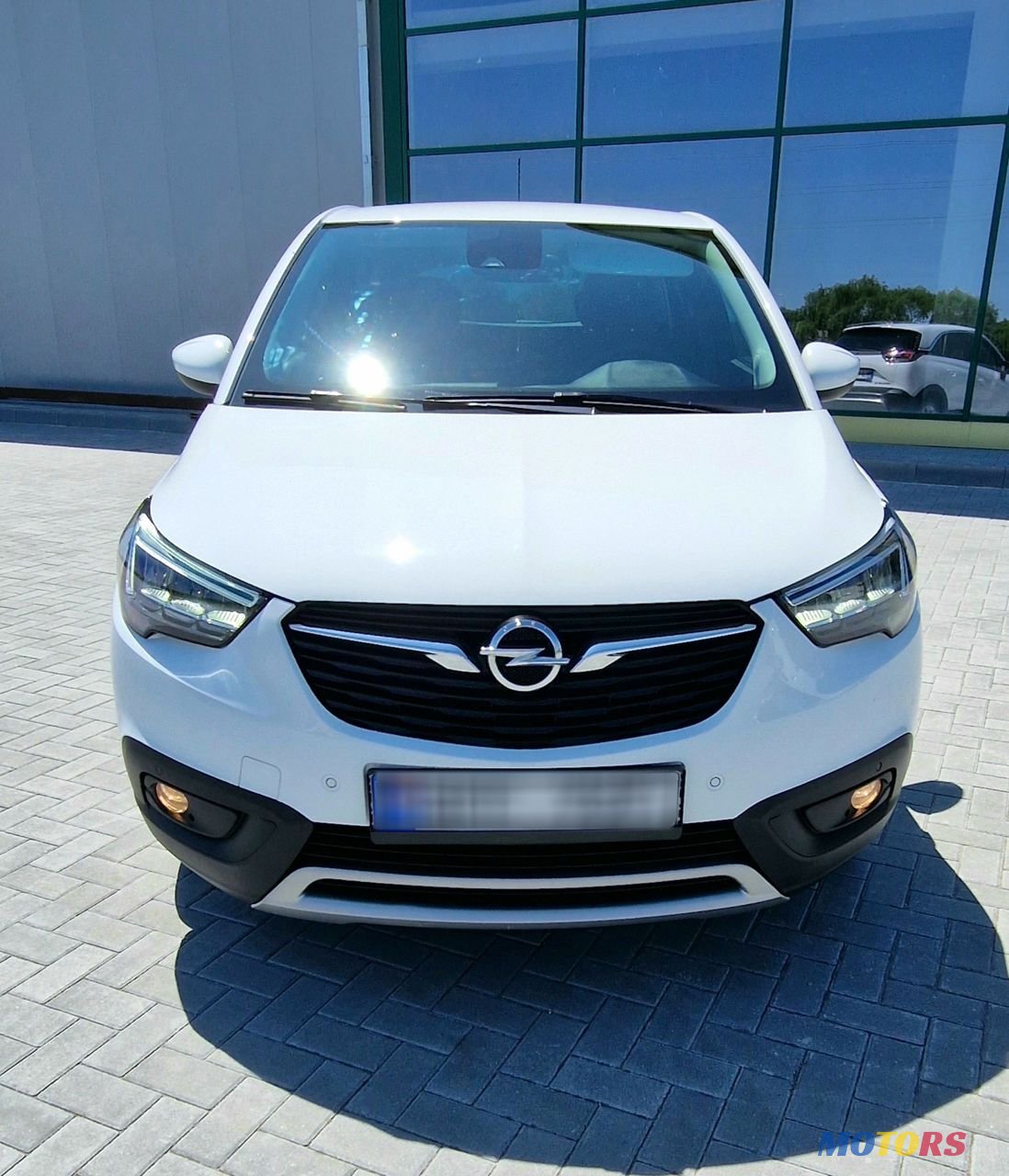 2020' Opel Crossland X photo #1