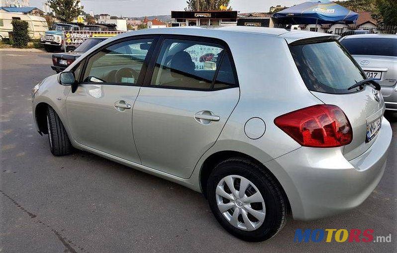 2009' Toyota Auris photo #1