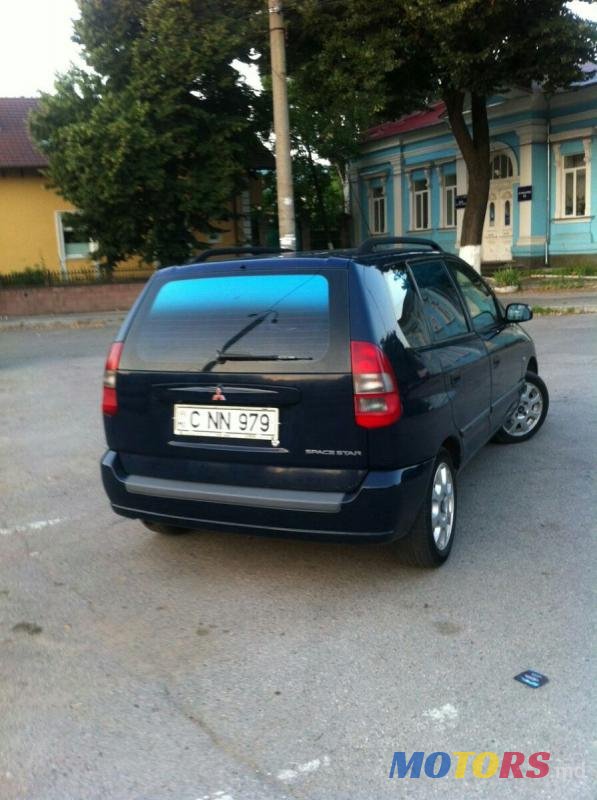 2001' Mitsubishi Space Star photo #1