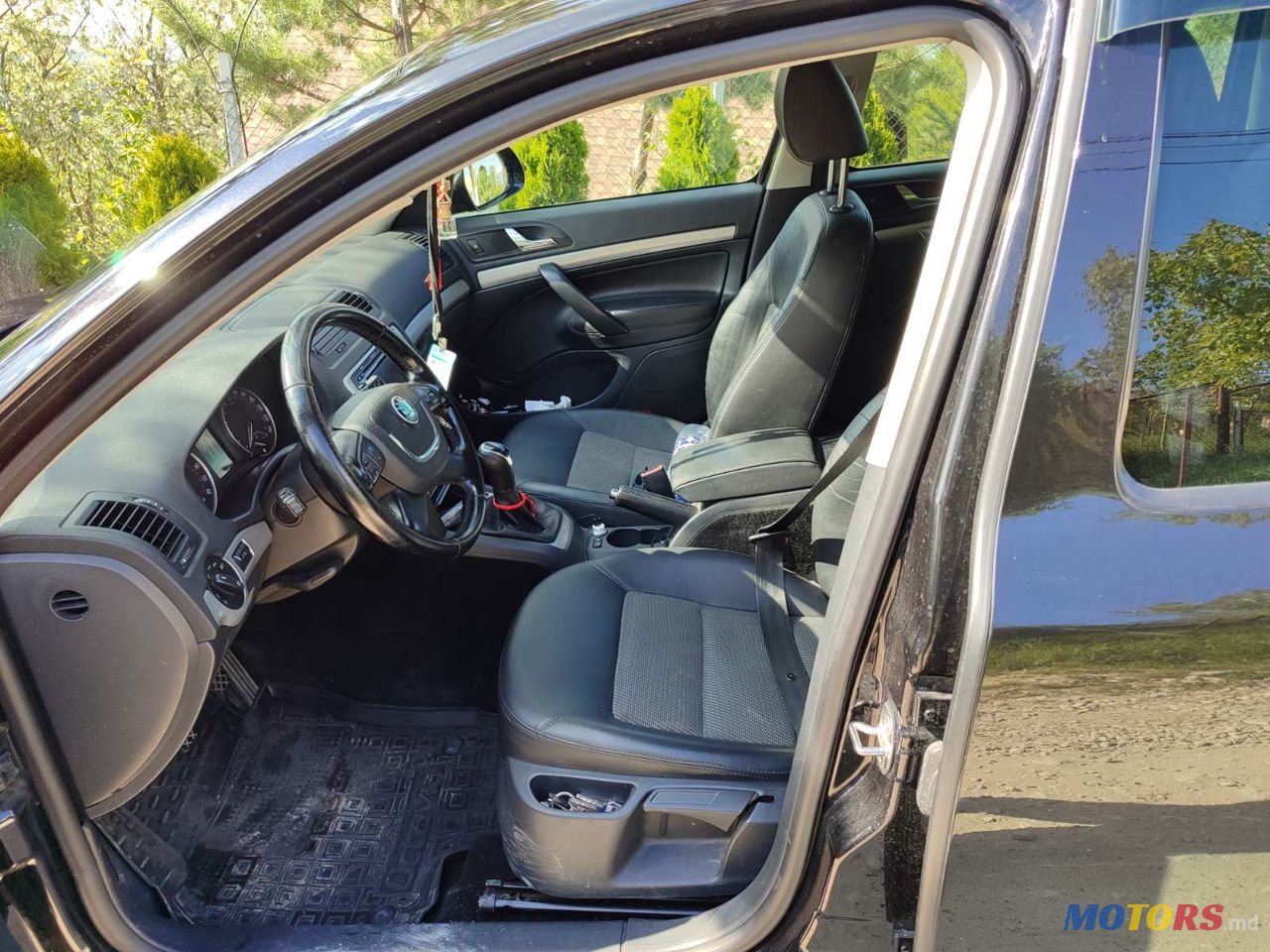 2011' Skoda Octavia photo #1