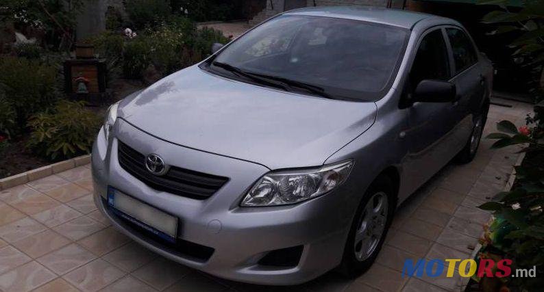 2010' Toyota Corolla photo #2