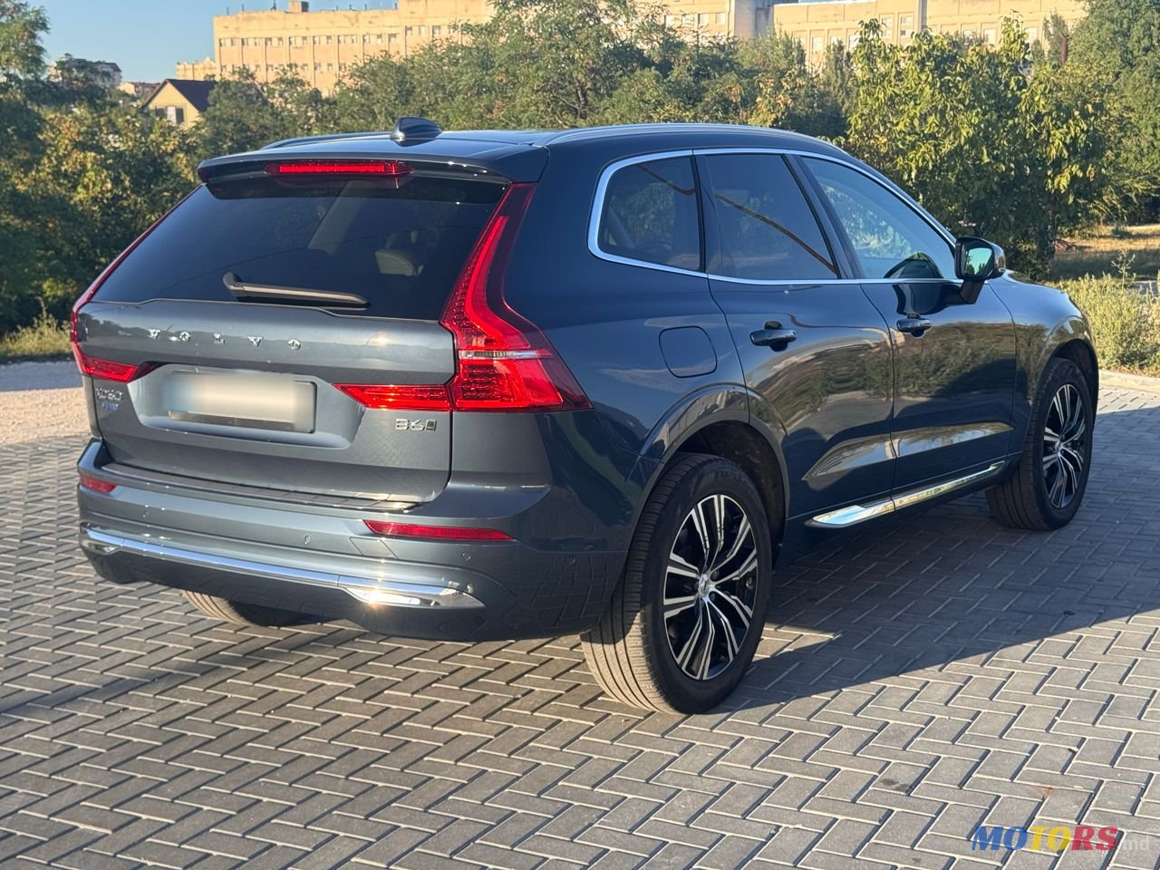 2022' Volvo XC60 photo #2