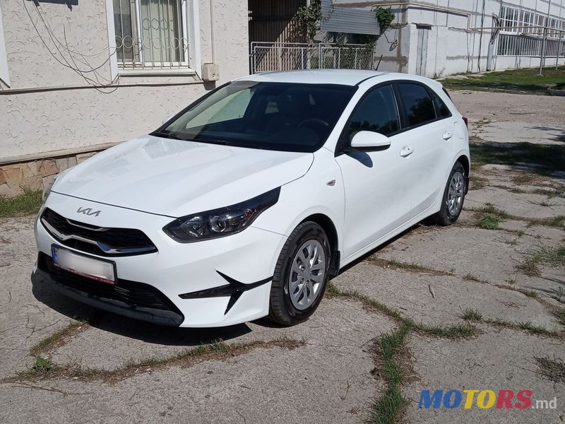 2022' Kia Ceed photo #2