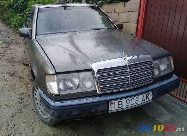 1991' Mercedes-Benz 124 photo #2
