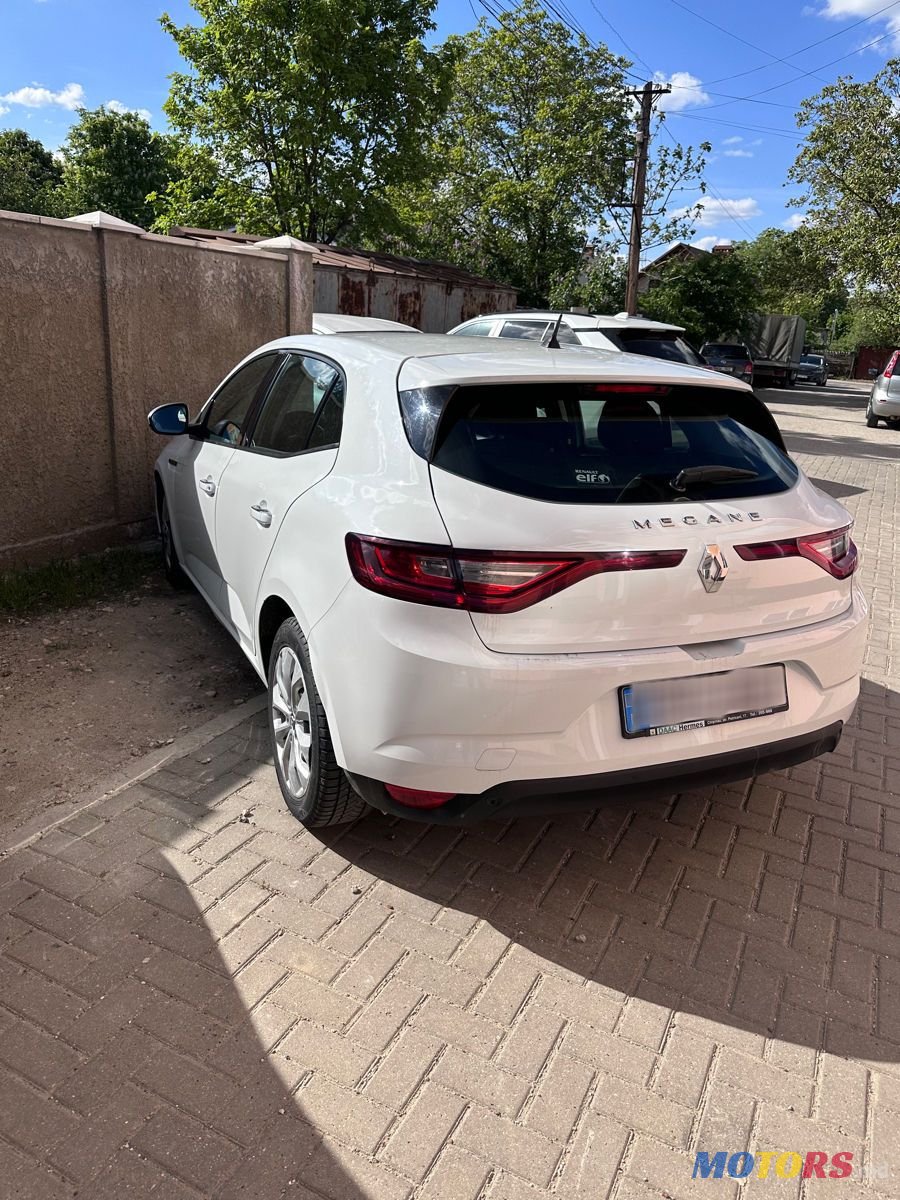 2016' Renault Megane photo #2