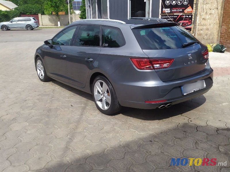 2014' SEAT Leon photo #2